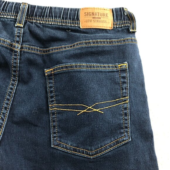 Levis Signature Women Jeans Size 18 Gold Athletic Fit Straight Leg Elastic Waist - Picture 15 of 16